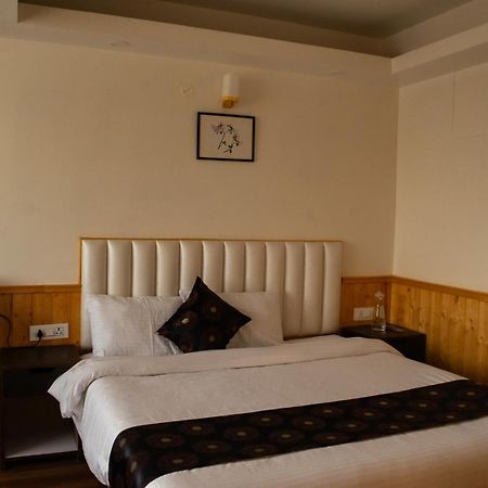 The Wild Orchid Hotell Gangtok Exteriör bild